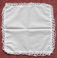 Lace cloth